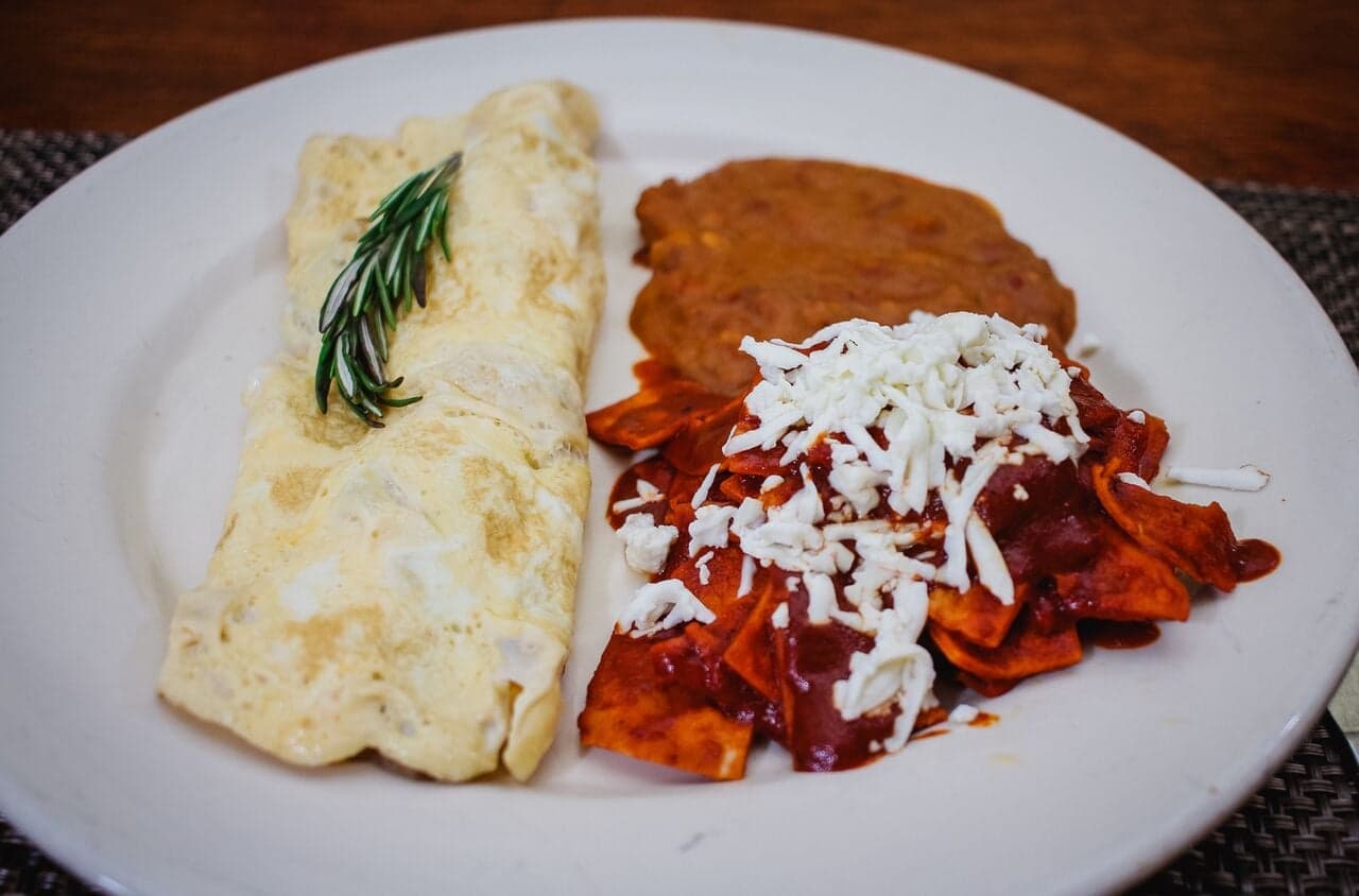 Omelette de chilaquiles