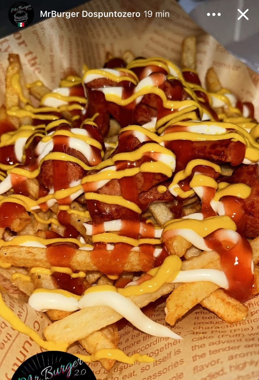 Salchipapas